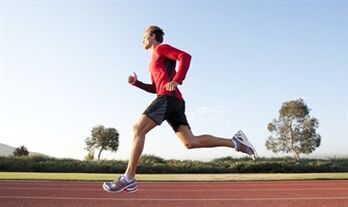 دویدن یک تمرین عالی برای تقویت قدرت مردان است. 