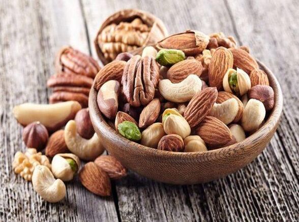 آجیل برای قدرت مفید است